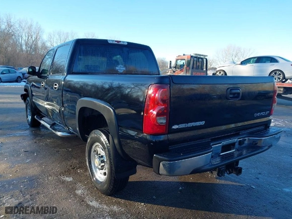 2003 Chevrolet Silverado 2500HD LS with VIN 1GCHK23U23F214612, listed as a IAAI auction lot 41307158 with 95,012 mi miles. Bid and sale history available at carsss.com. Image 3.