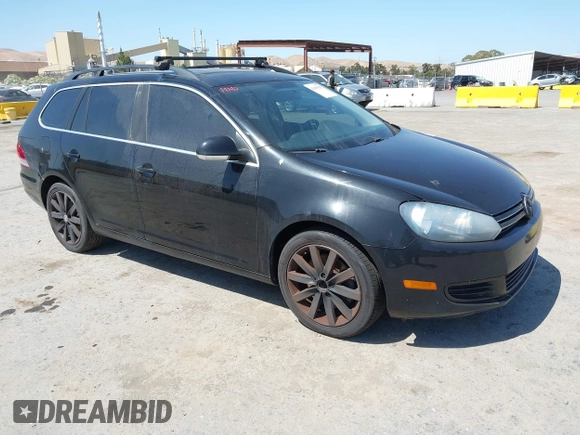 2013 Volkswagen Jetta TDI w/Sunroof & Nav с VIN 3VWPL7AJ1DM602282, выставлен на аукционе IAAI как лот 42499935 с пробегом 120 976 миль миль и . История ставок и продаж доступна на DreamBid. Изображение 1.