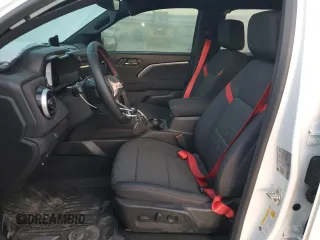 2024 Chevrolet Colorado 4WD Z71 with VIN 1GCPTDEK1R1193208, listed as a Copart auction lot 42346535 with 3,908 mi miles and Salvage Title. Bid and sale history available at carsss.com. Image 7.