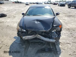 2005 Acura RL z VIN JH4KB16565C019863, wystawiony jako Copart lot #55317535 z przebiegiem 213 732 mil mil oraz Szkody całkowita. Historia ofert i sprzedaży dostępna na DreamBid. Obrazek 5.