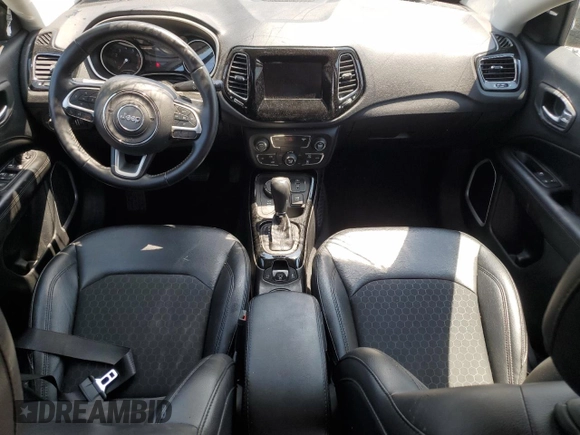 2019 Jeep Compass Altitude with VIN 3C4NJDBB0KT683557, listed as a Copart auction lot 59211055 with 102,648 mi miles and Salvage title. Bid and sale history available at DreamBid. Image 8.