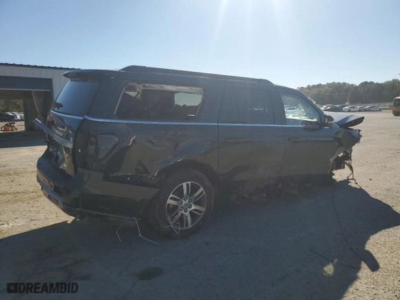 2023 Ford Expedition Max XLT with VIN 1FMJK1H86PEA43068, listed as a Copart auction lot 82931014 with 47,172 mi miles and Salvage Title. Bid and sale history available at carsss.com. Image 3.