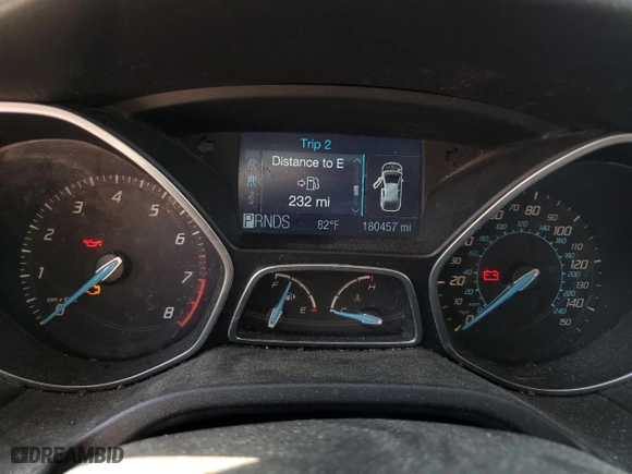 2012 Ford Focus SEL with VIN 1FAHP3H24CL168142, listed as a Copart auction lot 48960185 with 180,457 mi miles and Salvage Title. Bid and sale history available at carsss.com. Image 9.