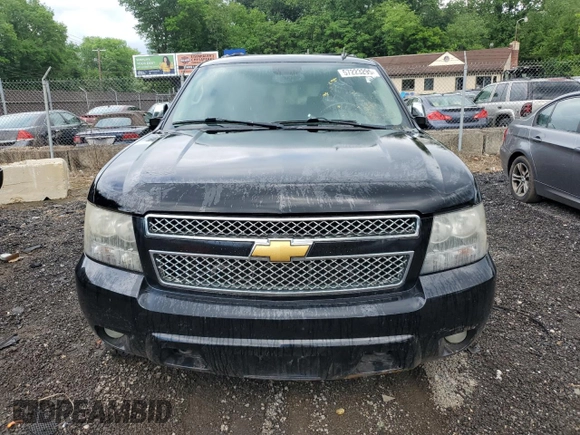 2010 Chevrolet Tahoe LTZ with VIN 1GNUKCE05AR164175, listed as a Copart auction lot 57223295 with 423,010 mi miles and Salvage title. Bid and sale history available at DreamBid. Image 5.