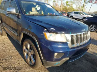 2012 Jeep Grand Cherokee Limited with VIN 1C4RJFBG4CC189210, listed as a IAAI auction lot 41837118 with 155,050 mi miles. Bid and sale history available at carsss.com. Image 6.