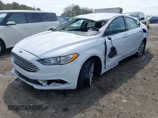 2017 Ford Fusion SE with VIN 3FA6P0H77HR148445, listed as a IAAI auction lot 41845087 with 186,384 mi miles. Bid and sale history available at carsss.com. Image 2.