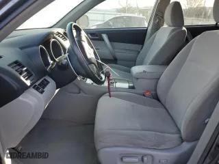 2010 Toyota Highlander Sport with VIN 5TDEK3EH6AS005394, listed as a Copart auction lot 41862085 with 196,299 mi miles and Salvage Title. Bid and sale history available at carsss.com. Image 7.