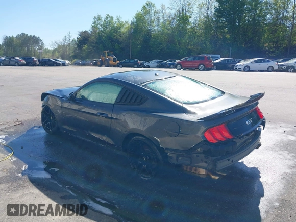 2018 Ford Mustang GT z VIN 1FA6P8CF3J5182601, wystawiony jako IAAI lot #41661225 z przebiegiem 67 898 mil mil oraz . Historia ofert i sprzedaży dostępna na DreamBid. Obrazek 3.