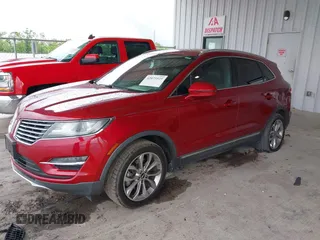 2017 Lincoln MKC Select с VIN 5LMCJ2C96HUL63240, выставлен на аукционе IAAI как лот 42075525 с пробегом 82 057 миль миль и . История ставок и продаж доступна на DreamBid. Изображение 2.