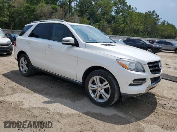 2015 Mercedes-Benz M 350 with VIN 4JGDA5JB2FA588896, listed as a Copart auction lot 62105315 with 91,992 mi miles and Salvage title. Bid and sale history available at DreamBid. Image 4.