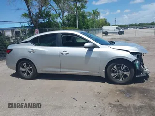 2021 Nissan Sentra SV with VIN 3N1AB8CV9MY261758, listed as a IAAI auction lot 39798014 with 43,035 mi miles and . Bid and sale history available at DreamBid. Image 14.