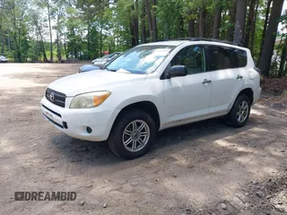 2006 Toyota RAV4 с VIN JTMBD33V466020182, выставлен на аукционе IAAI как лот 42533808 с пробегом 208 502 миль миль и . История ставок и продаж доступна на DreamBid. Изображение 2.