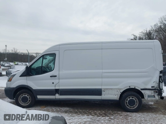 2015 Ford Transit с VIN 1FTBW2CM0FKA39962, выставлен на аукционе IAAI как лот 41370832 с пробегом 110 543 миль миль и . История ставок и продаж доступна на DreamBid. Изображение 14.