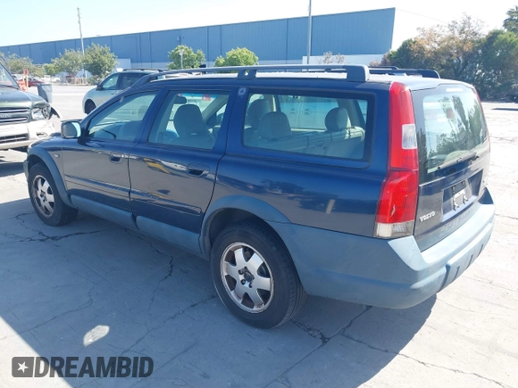 2003 Volvo V70 XC70 z VIN YV1SZ59H231101084, wystawiony jako IAAI lot #42228479 z przebiegiem 136 188 mil mil oraz . Historia ofert i sprzedaży dostępna na DreamBid. Obrazek 3.
