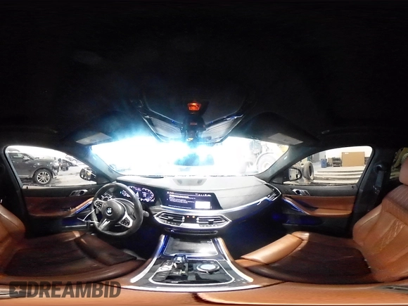 2022 BMW X6 M50i z VIN 5UXCY8C07N9K85135, wystawiony jako Copart lot #45385725 z przebiegiem 57 106 mil mil oraz Szkoda całkowita • Salvage title. Historia ofert i sprzedaży dostępna na DreamBid. Obrazek 14.