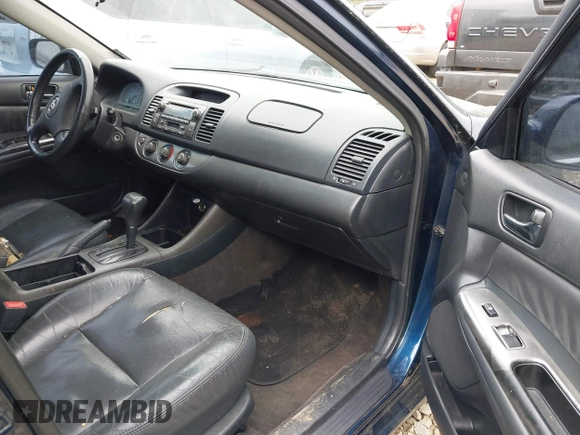 2003 Toyota Camry LE with VIN 4T1BE32K13U241259, listed as a IAAI auction lot 41907480 with 281,229 mi miles and . Bid and sale history available at DreamBid. Image 5.
