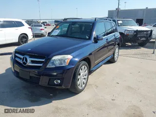 2010 Mercedes-Benz GLK-Class GLK 350 with VIN WDCGG5GBXAF481835, listed as a IAAI auction lot 41684237 with 75,517 mi miles. Bid and sale history available at carsss.com. Image 2.