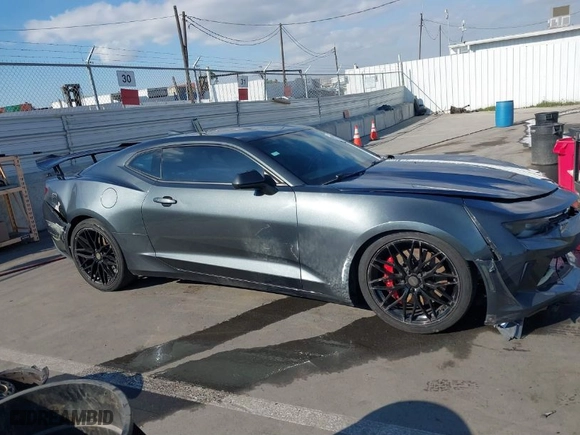 2017 Chevrolet Camaro 1LT with VIN 1G1FB1RX1H0183763, listed as a IAAI auction lot 41366786 with NaN miles. Bid and sale history available at carsss.com. Image 13.