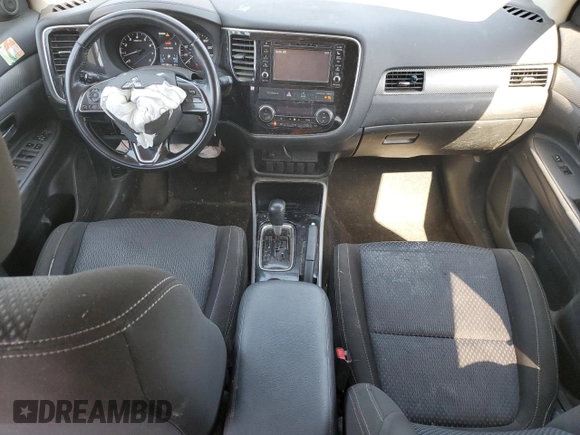 2017 Mitsubishi Outlander ES z VIN JA4AZ2A39HZ016343, wystawiony jako Copart lot #53660275 z przebiegiem 91 788 mil mil oraz Szkoda całkowita • Salvage title. Historia ofert i sprzedaży dostępna na DreamBid. Obrazek 8.