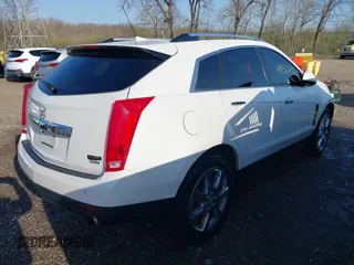 2012 Cadillac SRX Performance Collection with VIN 3GYFNEE35CS561247, listed as a IAAI auction lot 41930292 with 265,599 mi miles and . Bid and sale history available at carsss.com. Image 4.