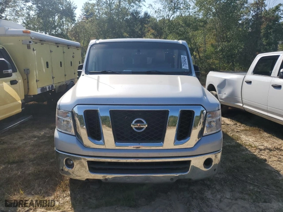 2019 Nissan NV Passenger NV3500 HD SL with VIN 5BZAF0AAXKN851612, listed as a Copart auction lot 71539434 with 176,372 mi miles and Clean Title. Bid and sale history available at carsss.com. Image 5.