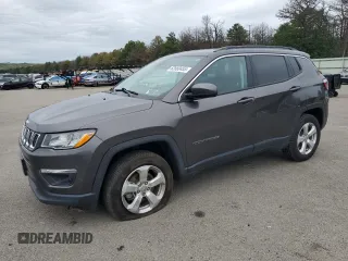 2019 Jeep Compass Altitude with VIN 3C4NJDBB8KT850859, listed as a Copart auction lot 62680455 with 34,626 mi miles and Salvage title. Bid and sale history available at DreamBid. Image 1.