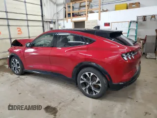 2022 Ford Mustang Mach-E Premium z VIN 3FMTK3SUXNMA56049, wystawiony jako Copart lot #55595135 z przebiegiem Nie podano mil oraz Szkoda całkowita • Salvage title. Historia ofert i sprzedaży dostępna na DreamBid. Obrazek 2.