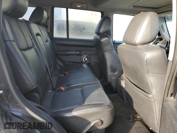 2010 Jeep Commander Limited with VIN 1J4RG5GT6AC113462, listed as a Copart auction lot 82400044 with 189,168 mi miles and Salvage title. Bid and sale history available at DreamBid. Image 11.