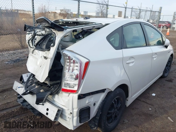 2011 Toyota Prius I with VIN JTDKN3DU1B1427404, listed as a IAAI auction lot 41783804 with 207,899 mi miles. Bid and sale history available at carsss.com. Image 4.