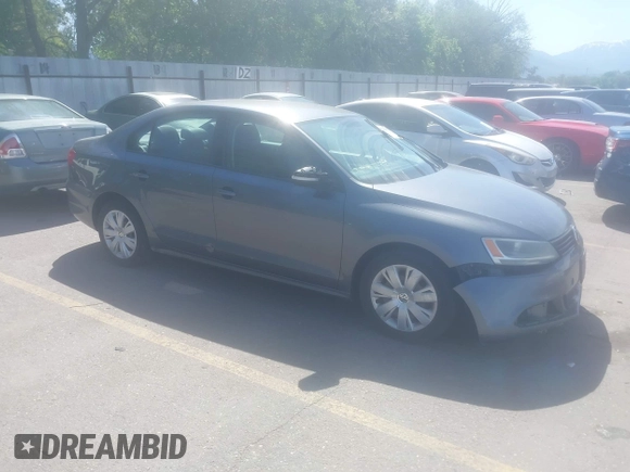 2012 Volkswagen Jetta SE z VIN 3VWDP7AJ3CM096668, wystawiony jako IAAI lot #42381677 z przebiegiem 200 505 mil mil oraz . Historia ofert i sprzedaży dostępna na DreamBid. Obrazek 1.