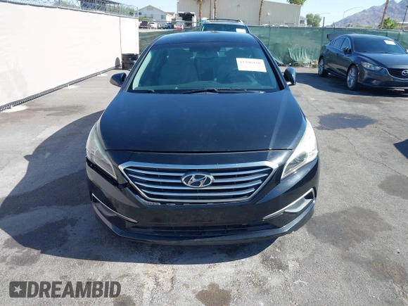 2016 Hyundai Sonata SE with VIN 5NPE24AF0GH305666, listed as a IAAI auction lot 42396430 with Not provided miles and . Bid and sale history available at DreamBid. Image 6.