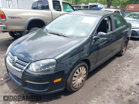 2009 Volkswagen Jetta S with VIN 3VWJZ71K19M053025, listed as a IAAI auction lot 42468951 with 225,036 mi miles and . Bid and sale history available at DreamBid. Image 2.