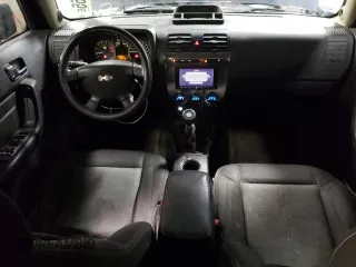 2007 Hummer H3 SUV with VIN 5GTDN13E578119621, listed as a Copart auction lot 41521255 with 142,776 mi miles and Salvage Title. Bid and sale history available at DreamBid. Image 8.