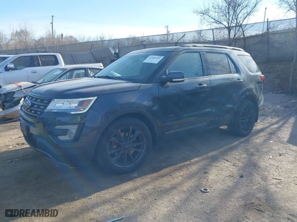 2017 Ford Explorer XLT with VIN 1FM5K8D85HGB46116, listed as a IAAI auction lot 41896489 with 127,615 mi miles. Bid and sale history available at carsss.com. Image 16.