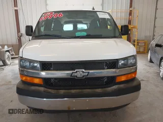 2016 Chevrolet Express Passenger LT with VIN 1GAZGMFG6G1222747, listed as a IAAI auction lot 42569502 with 191,178 mi miles and . Bid and sale history available at DreamBid. Image 12.