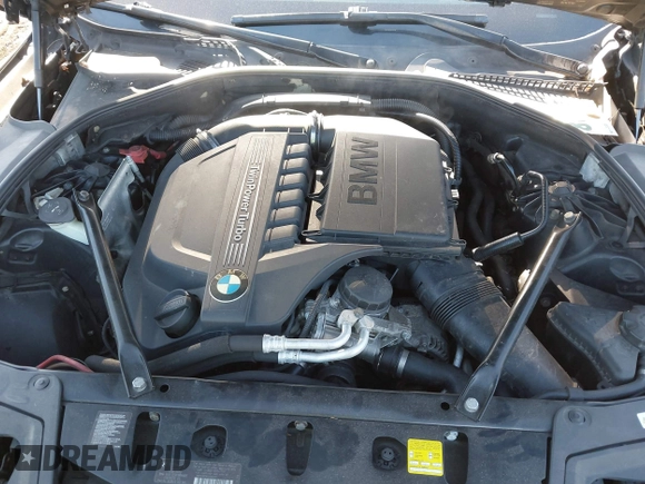 2013 BMW 5 Series 535i with VIN WBAFR7C58DC828041, listed as a IAAI auction lot 41825355 with 81,284 mi miles and . Bid and sale history available at DreamBid. Image 10.