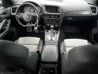 2015 Audi SQ5 Premium Plus with VIN WA1CGAFP0FA125418, listed as a Copart auction lot 58031415 with 156,188 mi miles and Salvage title. Bid and sale history available at DreamBid. Image 8.