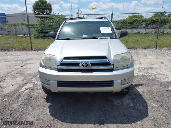 2005 Toyota 4Runner SR5 with VIN JTEBU14R150056589, listed as a IAAI auction lot 42077670 with 115,900 mi miles. Bid and sale history available at carsss.com. Image 12.