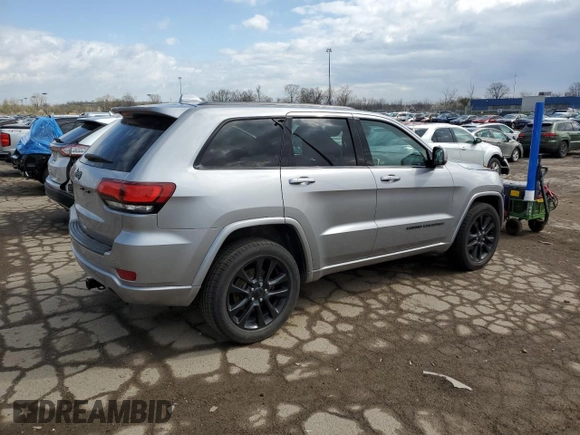 2018 Jeep Grand Cherokee Altitude with VIN 1C4RJFAG7JC334979, listed as a Copart auction lot 53260355 with 104,838 mi miles and Clean title. Bid and sale history available at DreamBid. Image 3.