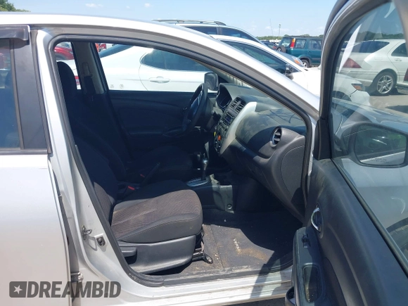 2016 Nissan Versa S with VIN 3N1CN7AP7GL849240, listed as a IAAI auction lot 42528378 with 142,171 mi miles and . Bid and sale history available at DreamBid. Image 5.