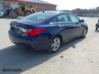 2013 Hyundai Sonata SE with VIN 5NPEC4AC4DH646129, listed as a IAAI auction lot 42087732 with 160,100 mi miles. Bid and sale history available at carsss.com. Image 4.