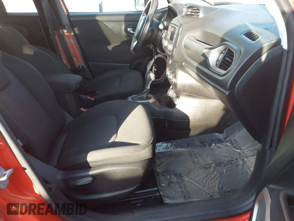2017 Jeep Renegade Altitude with VIN ZACCJBBB7HPF73083, listed as a IAAI auction lot 41114187 with 1 mi miles. Bid and sale history available at carsss.com. Image 5.
