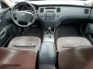 2011 Hyundai Azera GLS with VIN KMHFC4DD1BA540567, listed as a Copart auction lot 51870535 with 131,226 mi miles and Non Repairable. Bid and sale history available at carsss.com. Image 8.