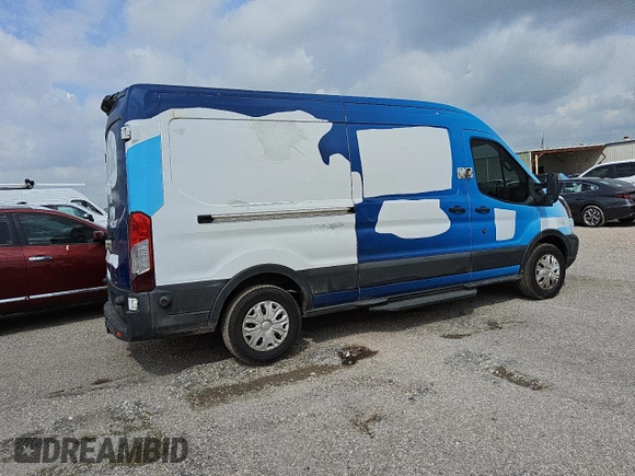 2018 Ford Transit with VIN 1FTBW2CM5JKA36466, listed as a Copart auction lot 54020275 with 160,894 mi miles and Clean Title. Bid and sale history available at carsss.com. Image 3.