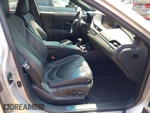 2020 Lexus ES 350 F Sport with VIN 58AGZ1B18LU058424, listed as a IAAI auction lot 42749479 with 65,031 mi miles and . Bid and sale history available at DreamBid. Image 5.