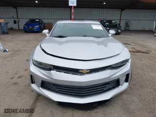 2017 Chevrolet Camaro 1LT with VIN 1G1FB1RXXH0142127, listed as a IAAI auction lot 41731901 with 87,961 mi miles. Bid and sale history available at carsss.com. Image 6.