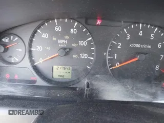 2005 Nissan Sentra S z VIN 3N1CB51D15L559284, wystawiony jako IAAI lot #42273159 z przebiegiem 217 646 mil mil oraz . Historia ofert i sprzedaży dostępna na DreamBid. Obrazek 7.