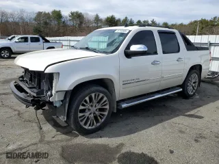 2011 Chevrolet Avalanche LTZ with VIN 3GNTKGE37BG150275, listed as a Copart auction lot 48760885 with 86,591 mi miles and Salvage Title. Bid and sale history available at carsss.com. Image 1.