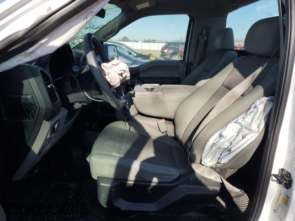 2016 Ford F-150 XL with VIN 1FTMF1C8XGKE25134, listed as a Copart auction lot 88433925 with 0 mi miles and Salvage Title. Bid and sale history available at carsss.com. Image 7.