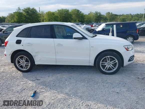 2015 Audi Q5 Premium Plus z VIN WA1DGAFPXFA054099, wystawiony jako IAAI lot #42192489 z przebiegiem 106 560 mil mil oraz . Historia ofert i sprzedaży dostępna na DreamBid. Obrazek 14.